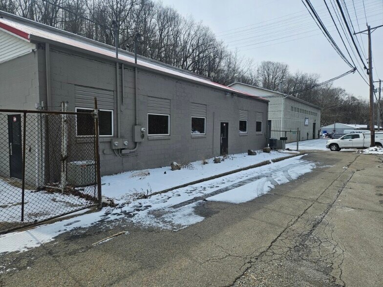 More Photos Of 4135 Old William Penn Hwy, Monroeville Light Manufacturing For Lease