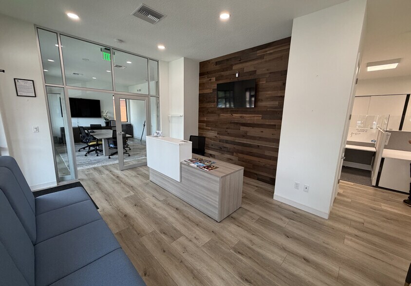 More Photos Of 731 Ciara Creek Cv, Longwood Office For Lease