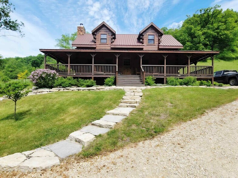 More Photos Of 145 Witham rd, Ontario Sports And Entertainment For Sale