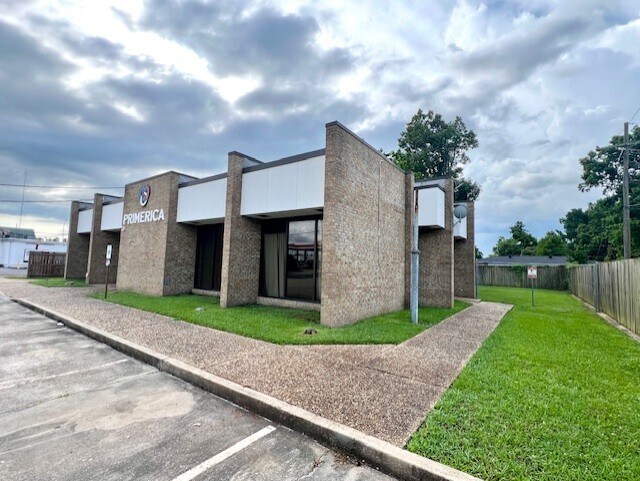 More Photos Of 1707 Shannon St, Monroe Medical For Lease