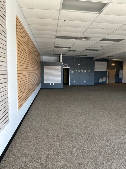 More Photos Of 600 E Main St, Cartersville Unknown For Lease