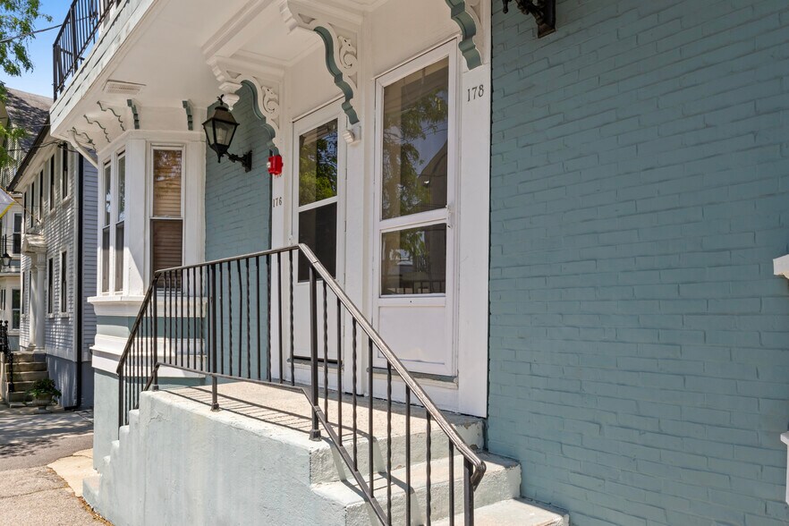 More Photos Of 176 Williams St, Providence Apartments For Sale