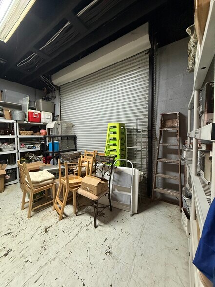 More Photos Of 327 State St E, Murfreesboro Flex For Sale