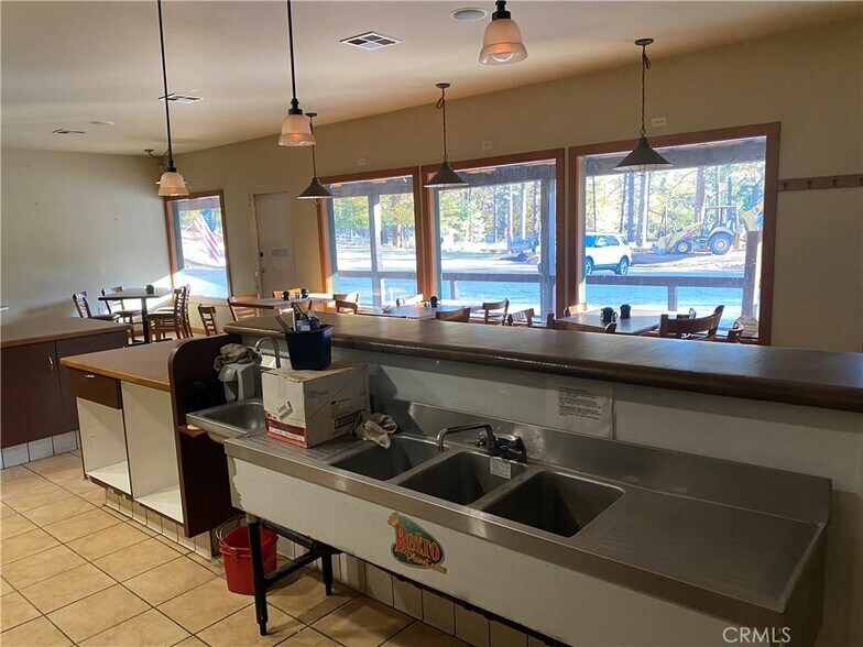 More Photos Of 15456 Forest Ranch, Forest Ranch Service Station For Sale