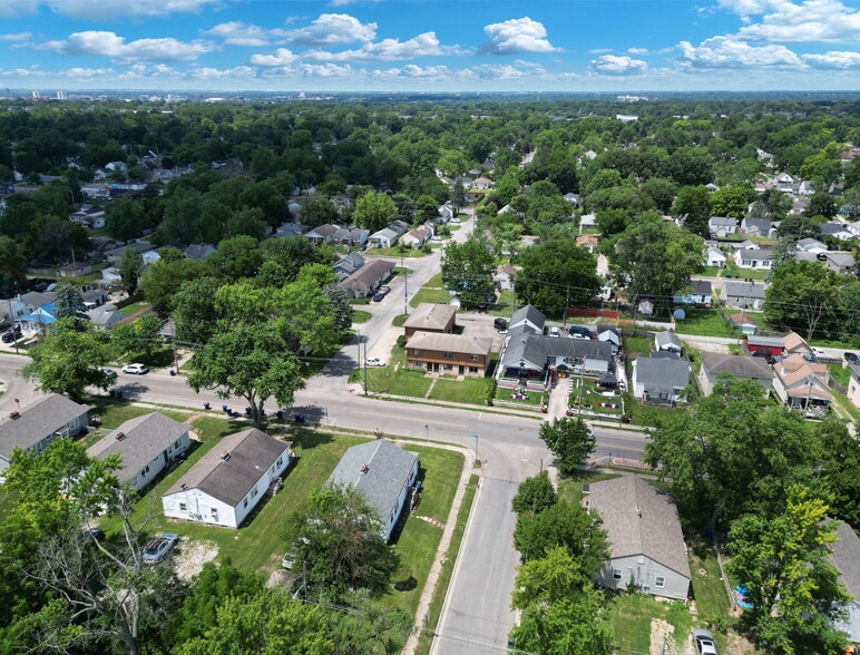 More Photos Of 2931-2935 Mcguffey Rd, Columbus Apartments For Sale