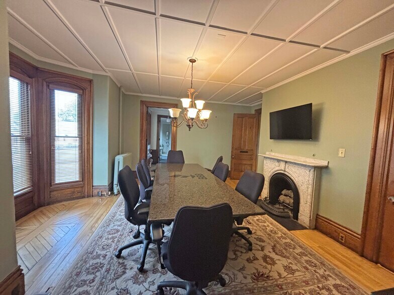 More Photos Of 48 Pleasant St, Concord Office For Sale
