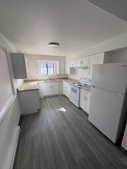More Photos Of 9493 W 14th Ave, Lakewood Apartments For Sale