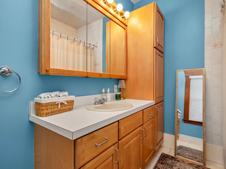 More Photos Of 43 Chestnut St, Boston Apartments For Sale