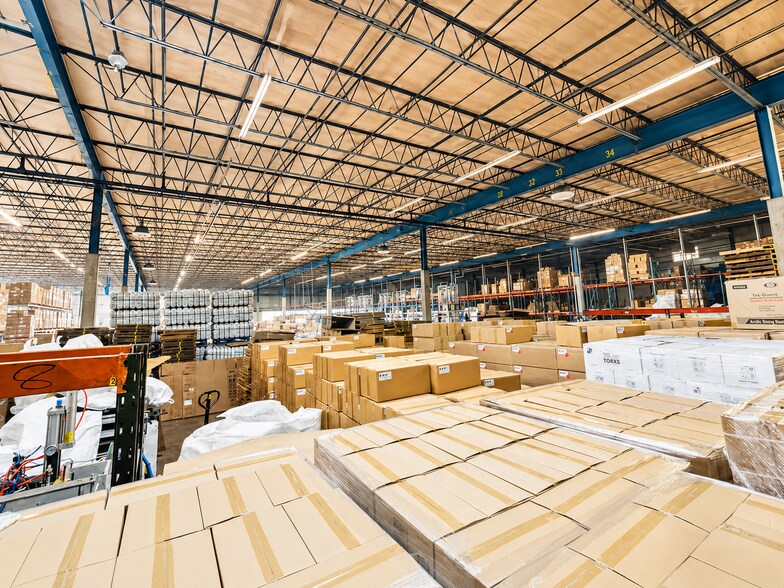 More Photos Of 5331 N 10th St, Philadelphia Warehouse For Lease
