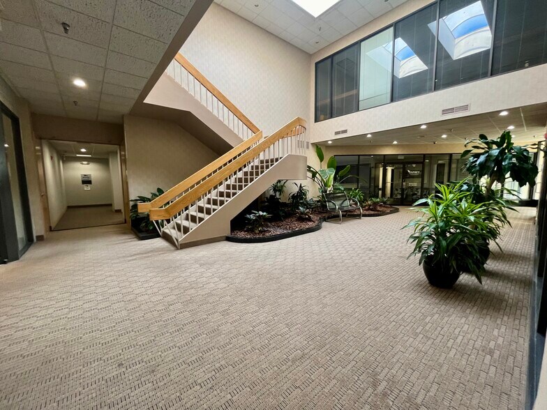 More Photos Of 770 Lynnhaven Pky, Virginia Beach Medical For Sale