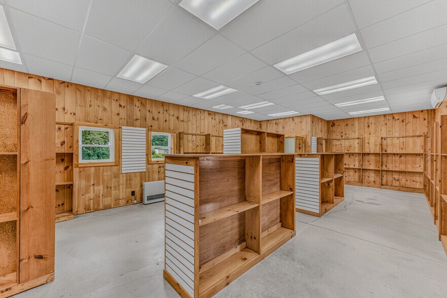 More Photos Of 15 Depot St, Rumney General Retail For Sale