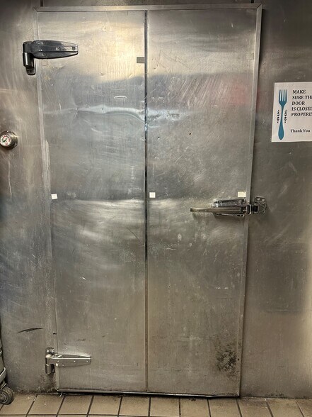 More Photos Of 162 Orchard St, New York Apartments For Lease