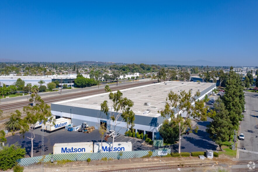 More Photos Of 14063 Borate St, Santa Fe Springs Manufacturing For Lease
