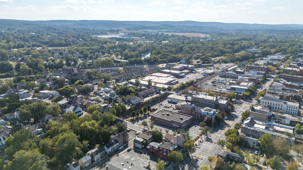 More Photos Of 340 E High St, Pottstown Drugstore For Lease