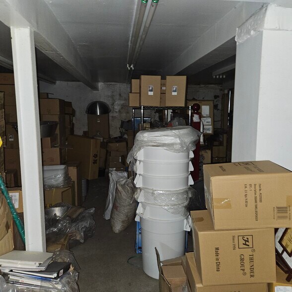 More Photos Of 75 Allen St, New York Apartments For Sale