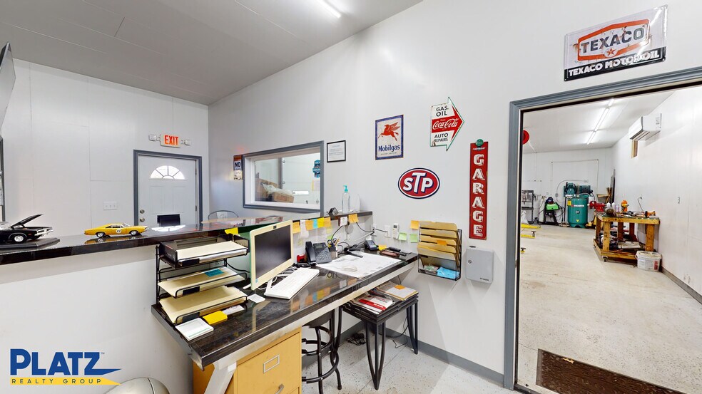 More Photos Of 523 E Western Reserve Rd, Poland Auto Dealership For Sale