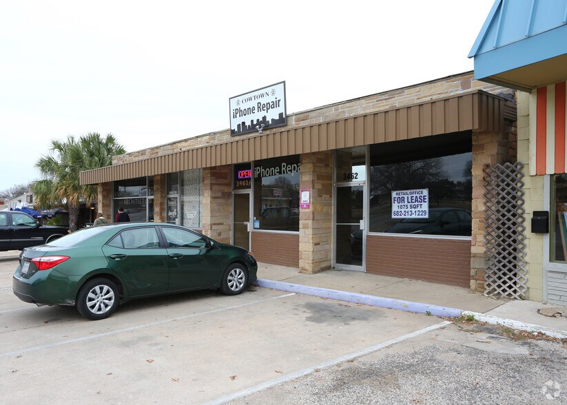 More Photos Of 3462 Blue Bonnet Cir, Fort Worth Storefront For Lease