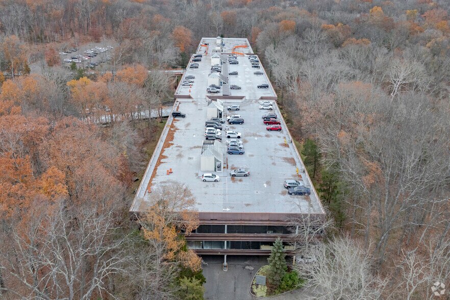 More Photos Of 10 Westport Rd, Wilton Office For Lease