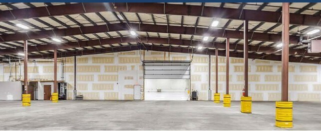 More Photos Of 25 Bond St, Haverhill Warehouse For Lease