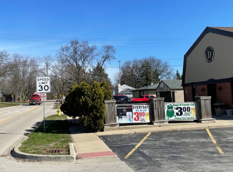 More Photos Of 511 Rockland Rd, Lake Bluff Land For Sale