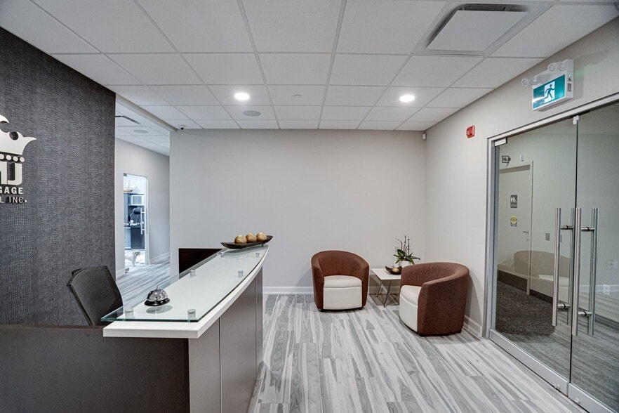 More Photos Of 200 Cachet Woods Crt, Markham Office For Lease
