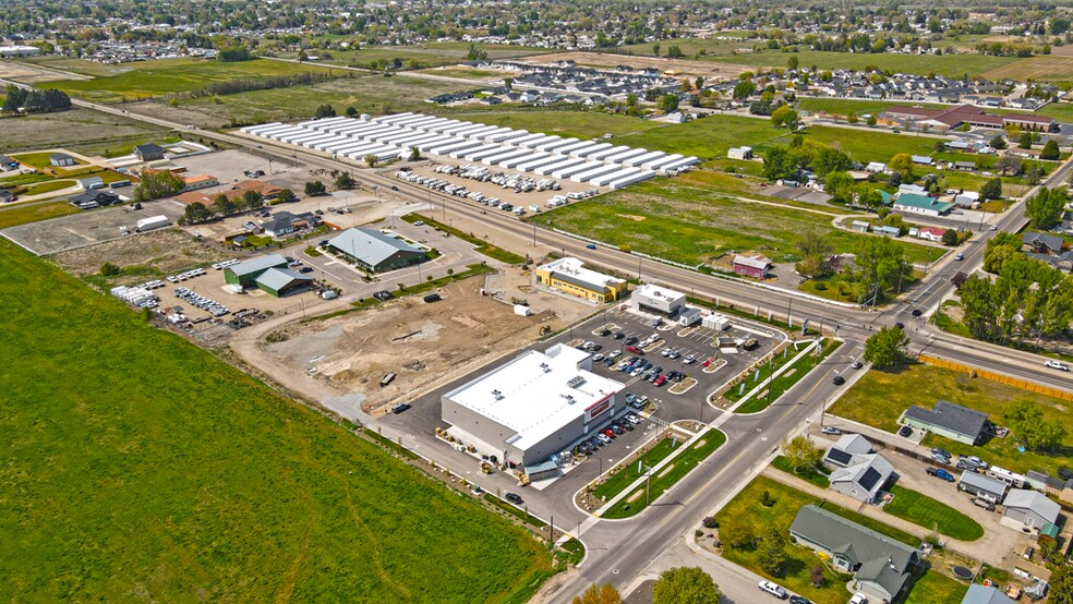 More Photos Of 2175 S Sub Station Rd, Emmett Supermarket For Sale