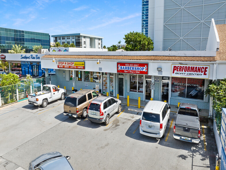 Primary Photo Of 1550-1600 Cordova Rd, Fort Lauderdale Freestanding For Lease