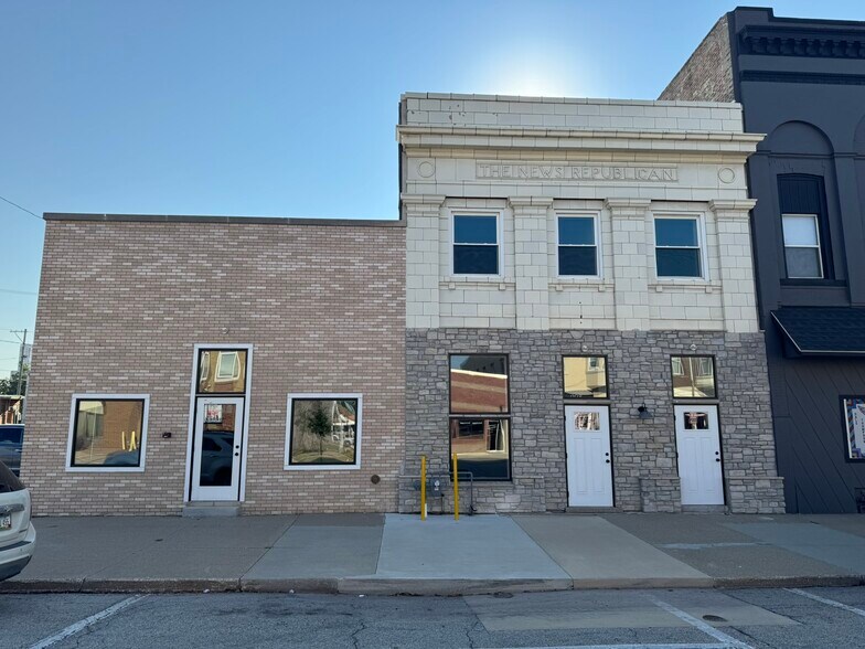 Primary Photo Of 812 Keeler St, Boone Apartments For Lease