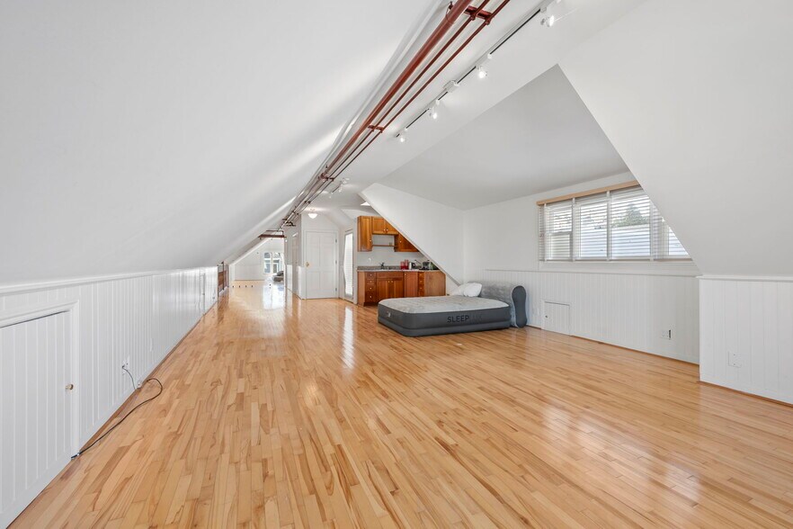 More Photos Of 2250 Union St, San Francisco Storefront Retail Office For Sale