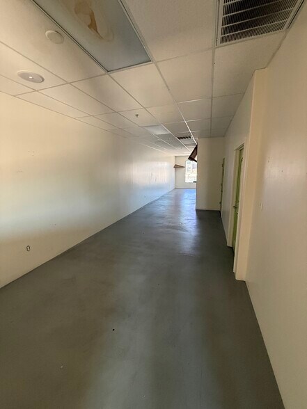 More Photos Of 16842 E Parkview Ave, Fountain Hills Restaurant For Lease
