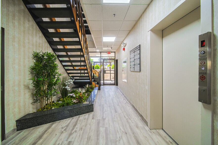 More Photos Of 1625 Anderson Ave, Fort Lee Medical For Lease