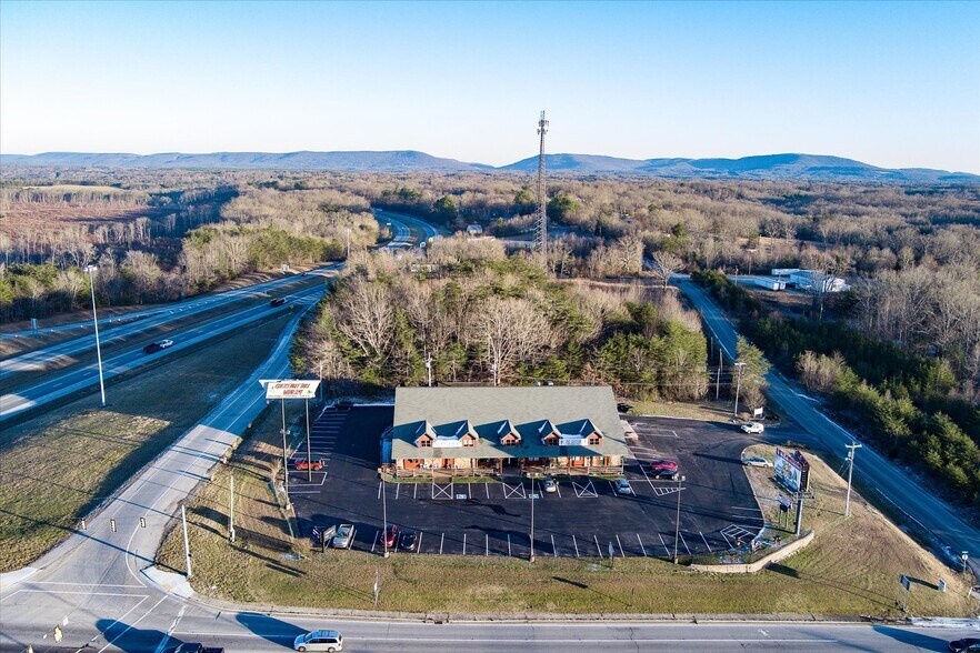More Photos Of 78 Chestnut Hill Rd, Crossville Freestanding For Sale