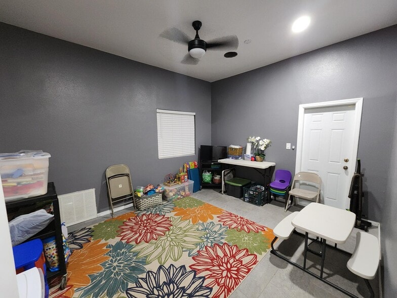 More Photos Of 126 W Heil Ave, El Centro Specialty For Sale