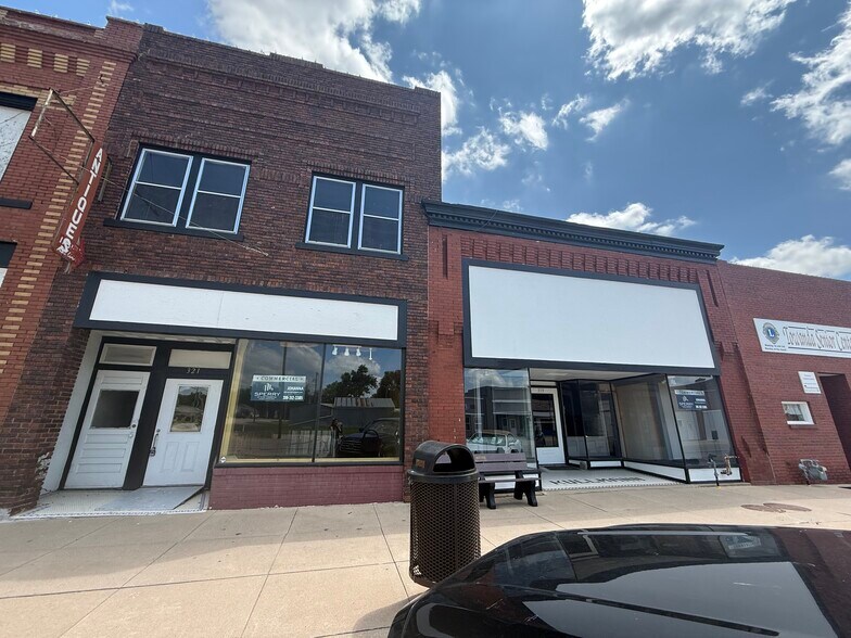 More Photos Of 321 Main St, Towanda Storefront Retail Office For Lease