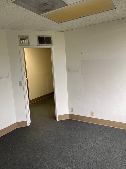 More Photos Of 4132 Katella Ave, Los Alamitos Medical For Lease