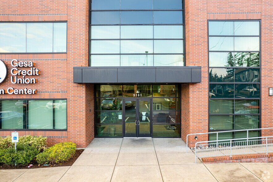More Photos Of 5101 NE 82nd Ave, Vancouver Office For Lease