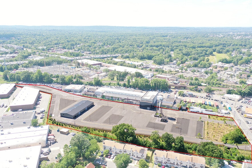 Primary Photo Of 120 Aldene Rd, Roselle Warehouse For Lease
