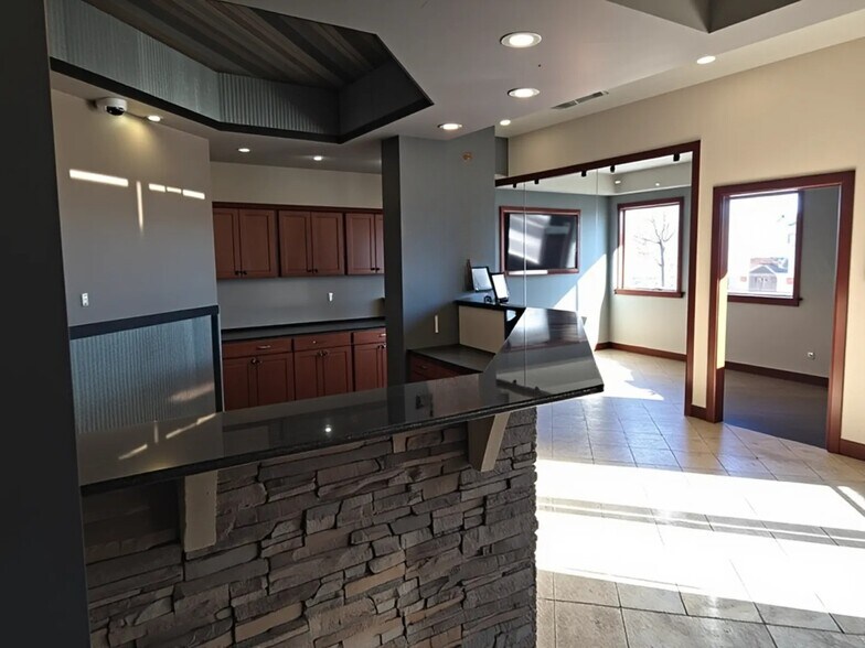 More Photos Of 1208 Eagleridge Blvd, Pueblo Healthcare For Lease