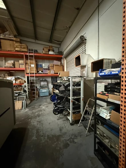 More Photos Of 7397 S Suncoast Blvd, Homosassa Warehouse For Lease