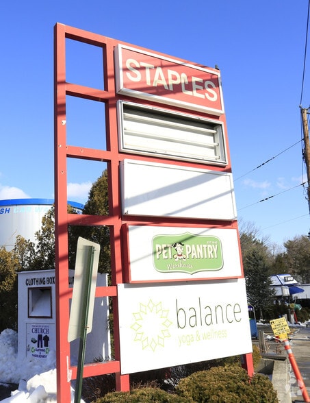 More Photos Of 2444-2460 Boston Post Rd, Larchmont Unknown For Lease