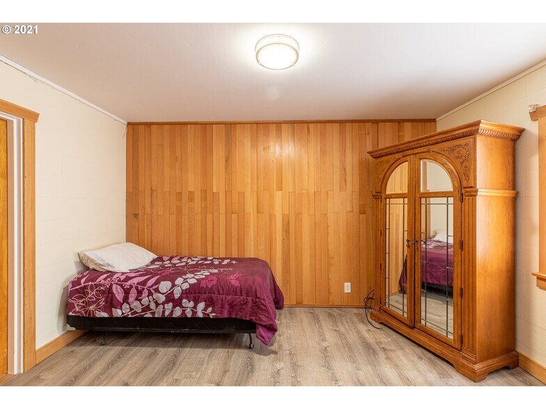 87326 McTimmons Ln, Bandon, OR 97411 Assisted Living For Sale