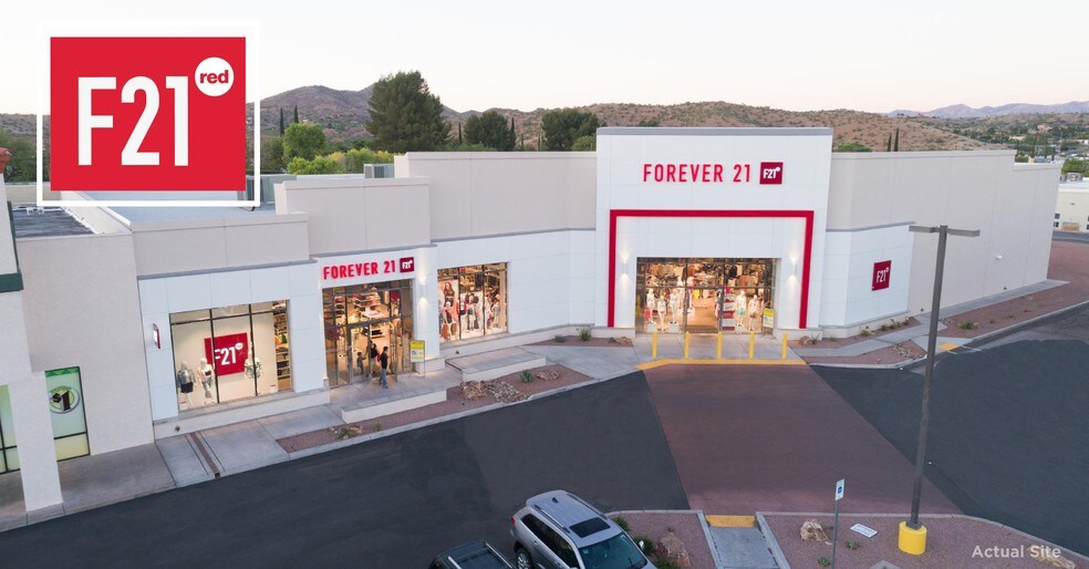 More Photos Of 250 W Mariposa Rd, Nogales General Retail For Lease