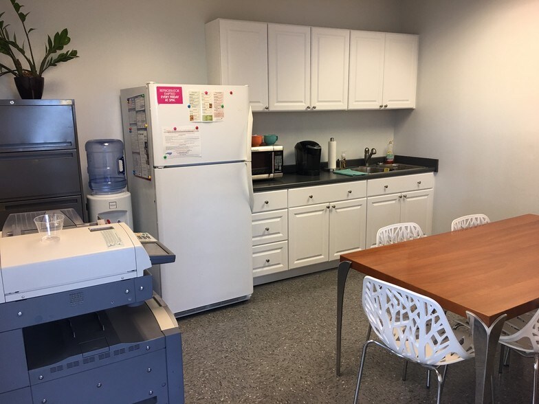 More Photos Of 343 E Six Forks Rd, Raleigh Unknown For Lease