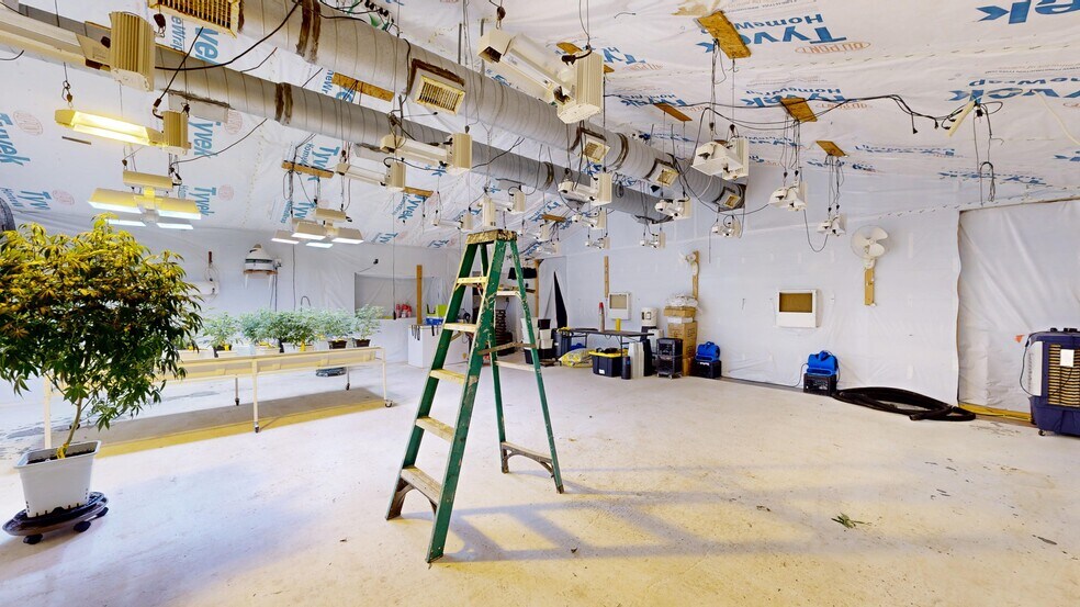 More Photos Of 444 Smithfield Rd, Belgrade Convenience Store For Sale