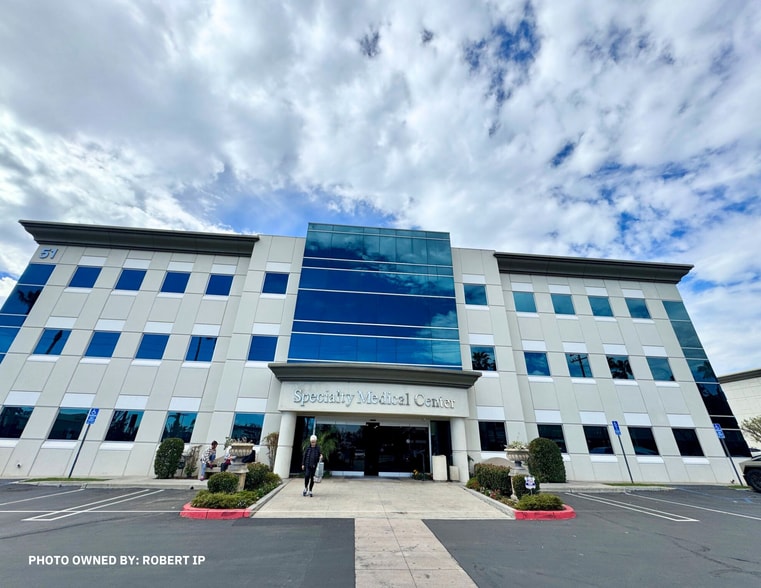 More Photos Of 51 N 5th Ave, Arcadia Medical For Lease
