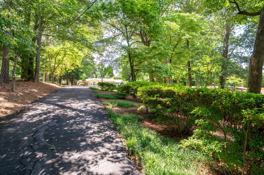 More Photos Of 59 Woodlawn Dr NE, Marietta Land For Sale