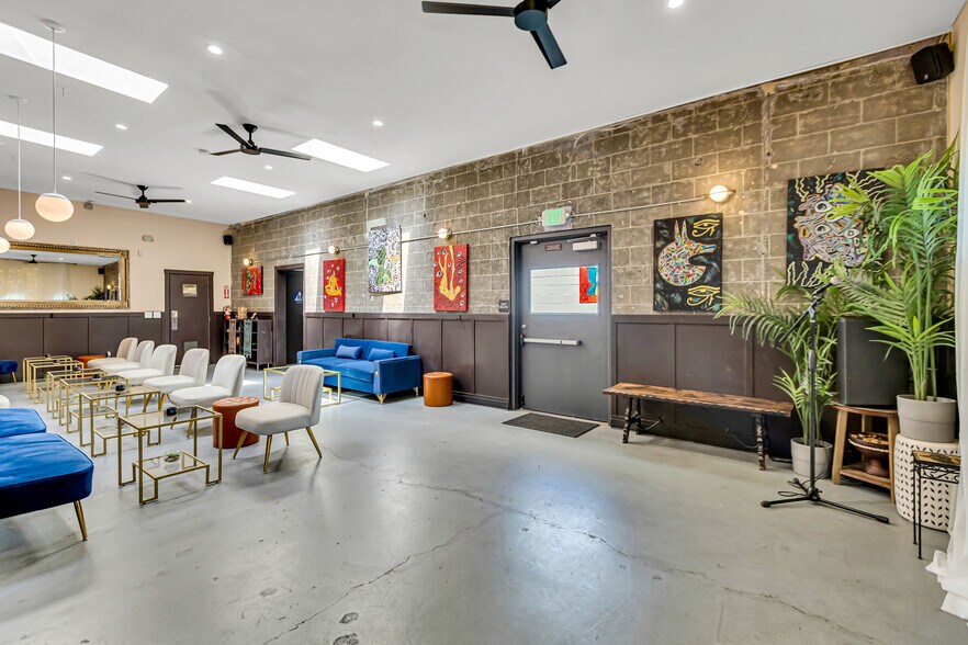 More Photos Of 1011 Del Paso Blvd, Sacramento Restaurant For Sale