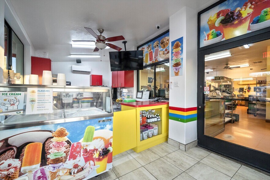 More Photos Of 706 N Old Hwy 77, Mammoth Restaurant For Sale