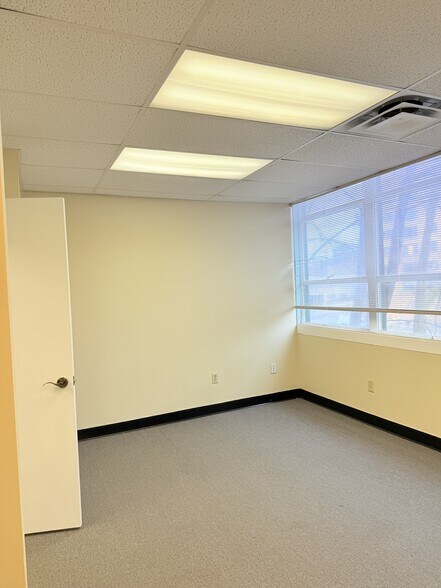 More Photos Of 731 James St, Syracuse Office Residential For Lease