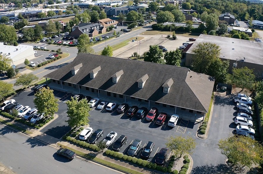 Primary Photo Of 11501 Huron Ln, Little Rock Medical For Lease